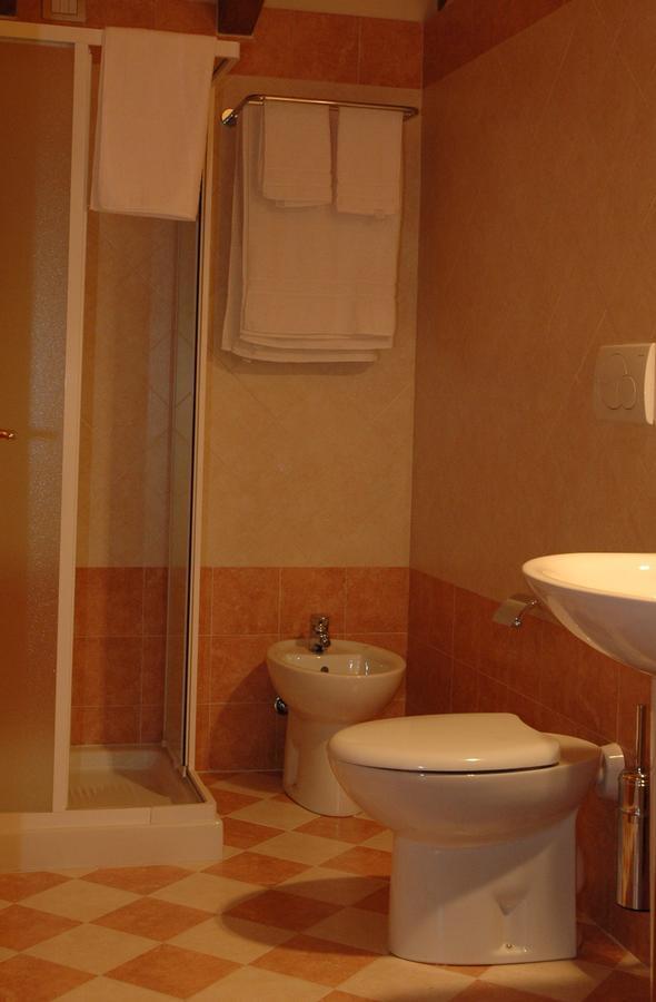 Hotel Il Borghetto Bariano Exterior foto